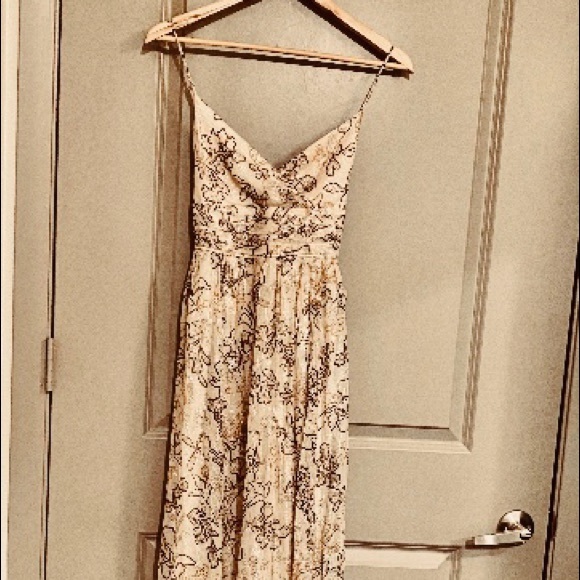 Dresses & Skirts - BCBGMAXAZRIA